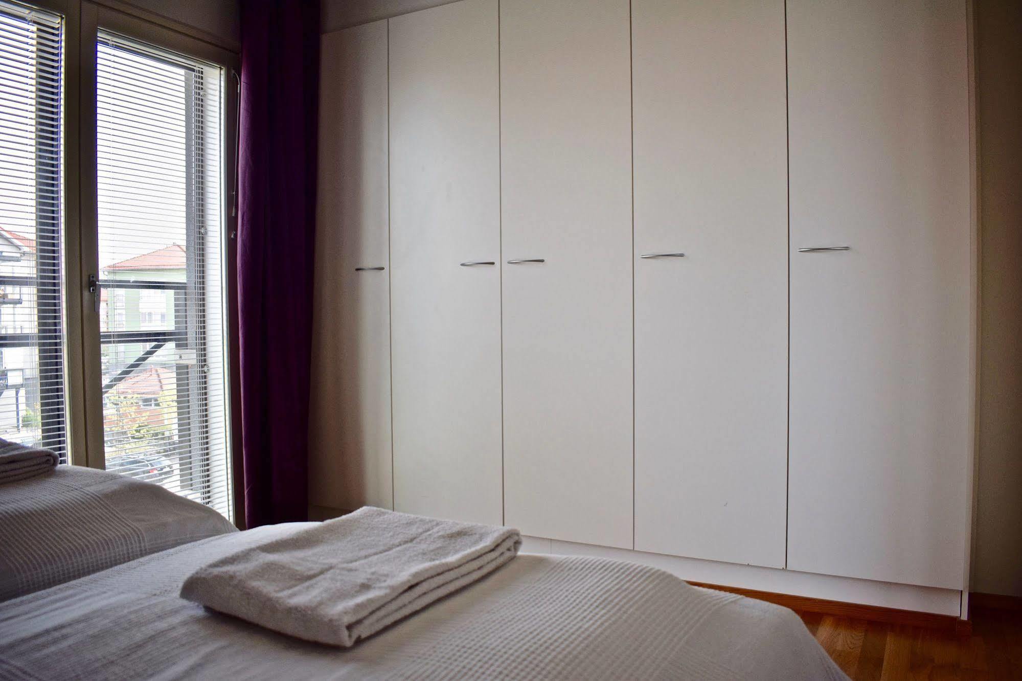 Avia Apartments Vanda Eksteriør bilde