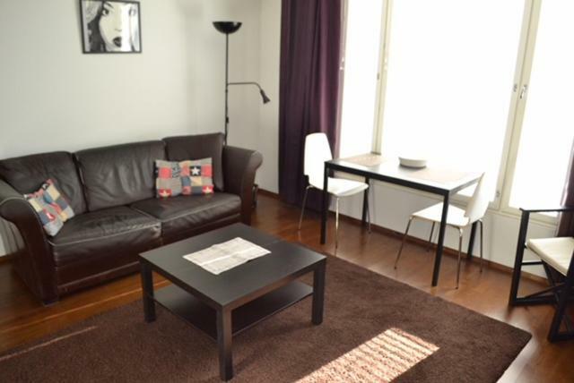 Avia Apartments Vanda Eksteriør bilde